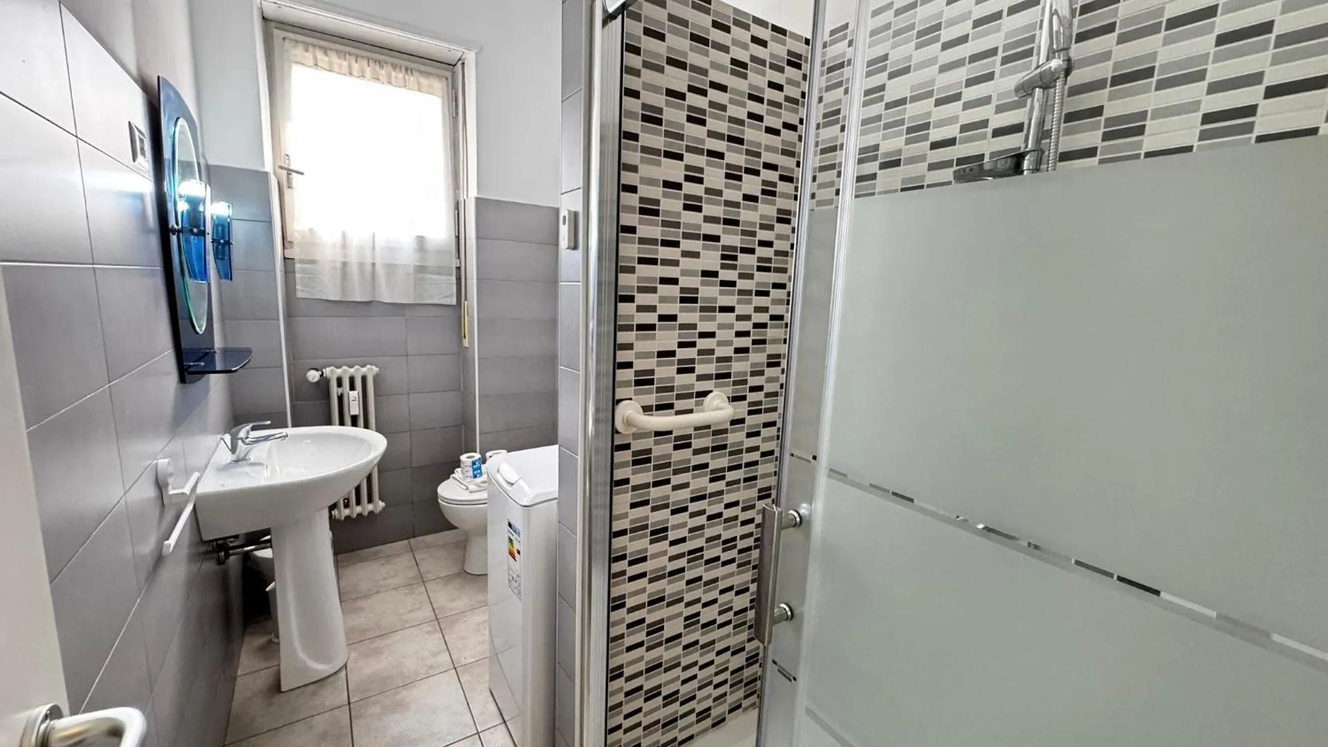 Apartament Kibilu - Via Brizi Mediolan